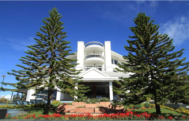 resorts in ooty with tariff