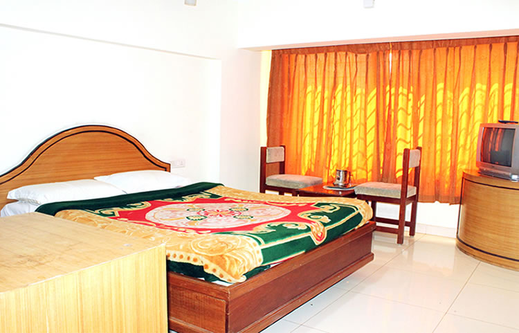 Hotel Gangothri Sunrise suite room